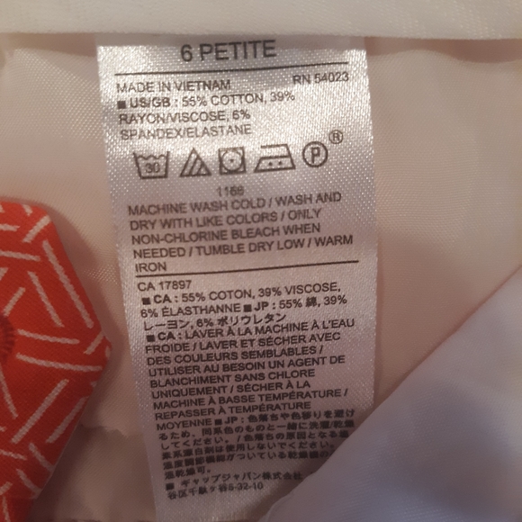 NWT Petite Banana Republic Sloan Crop - Picture 3 of 5